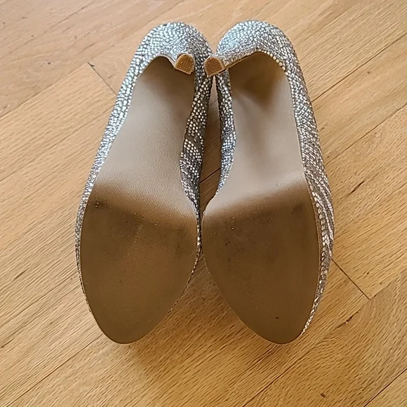 Steve Madden Sequined Pumps - Picture 5 of 5
